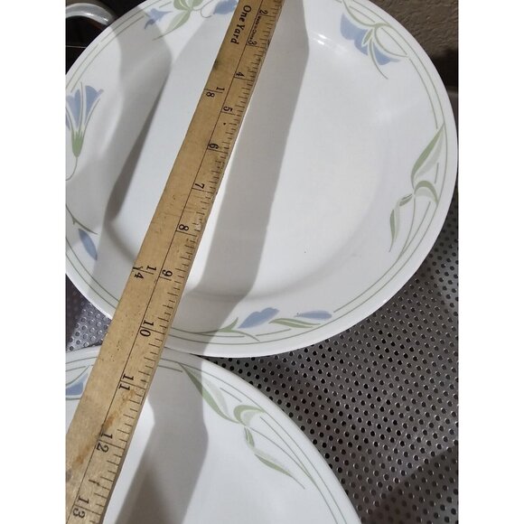 Corelle Blue Wreath Dinner Plates Set Of 4 Vintage Floral 10" - Picture 3 of 3